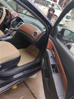 دایۆ لەیسیتی